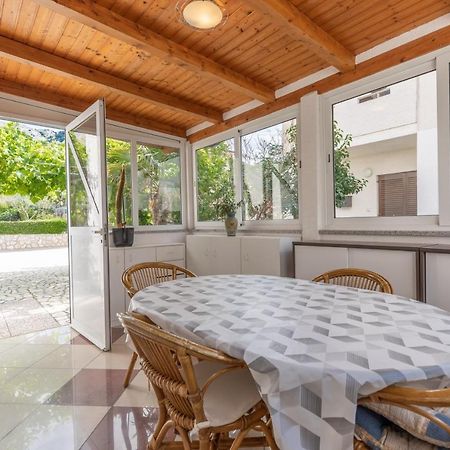 Apartman Lana Baška Exteriör bild